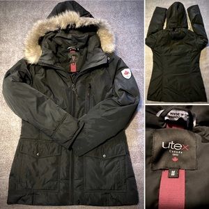 Utex Down Parka with Fur Trimmed Hood • Ladies’ Medium